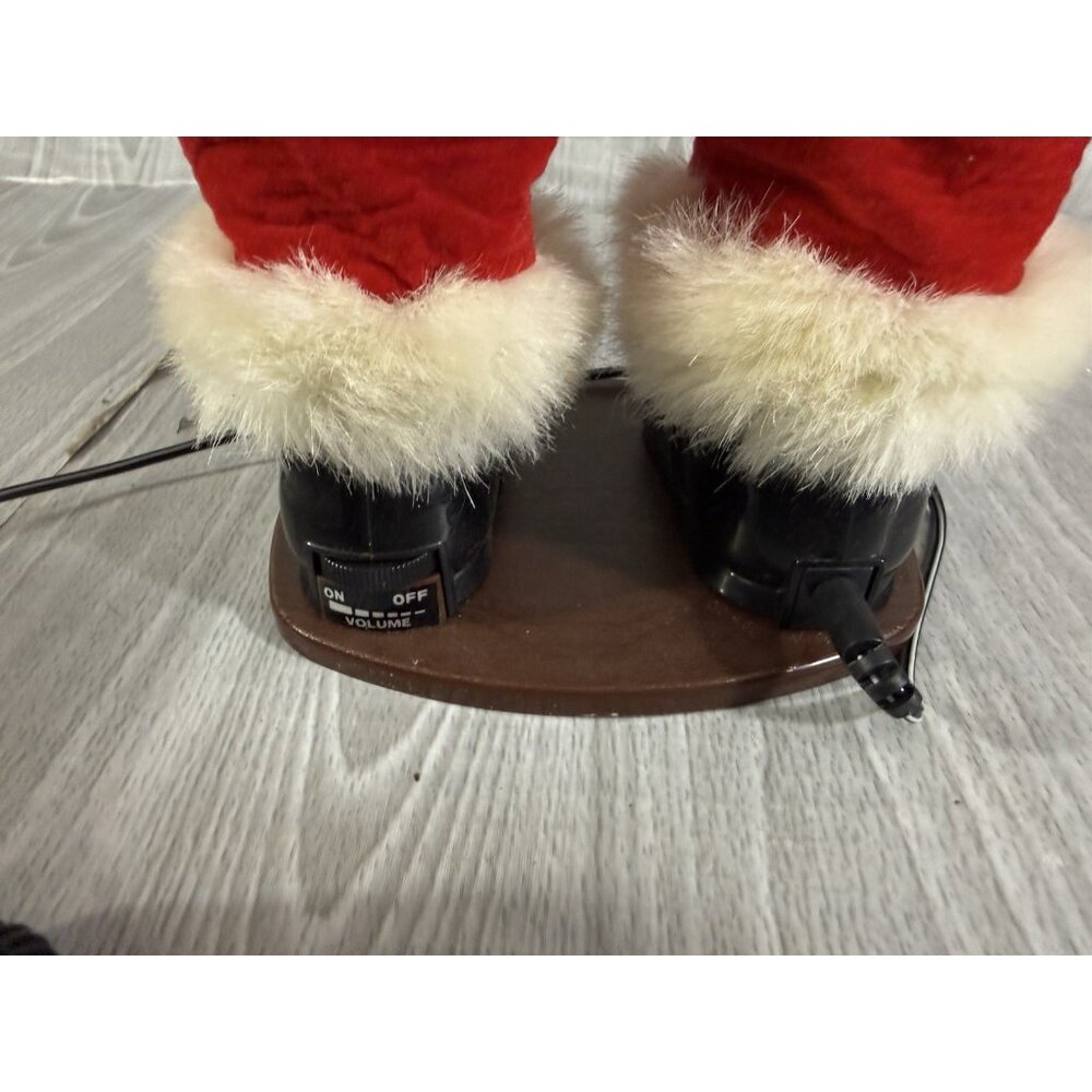 Jingle Bell Rock Santa 1998 16" Plays Music Dances Tested Excellent - Picture 4 of 6
